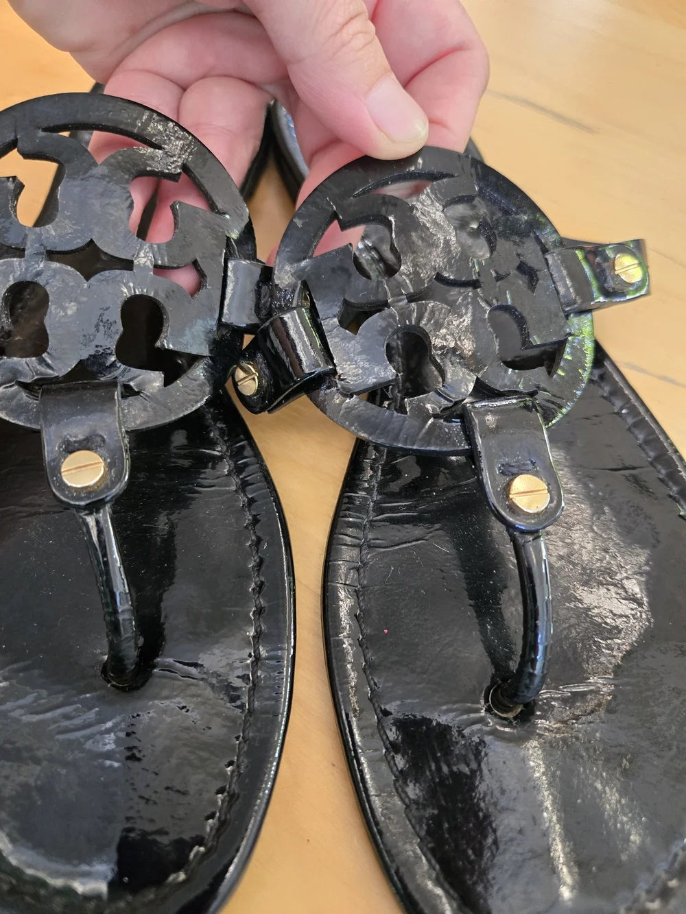 TORY BURCH MILLER SANDAL FLIP FLOP PATENT LEATHER BLACK SIZE 9